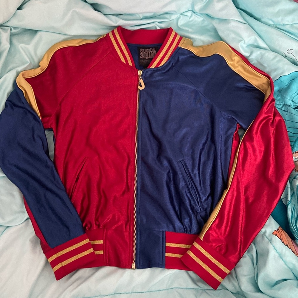 Hot Topic DC Harley Quinn Suicide Squad Bomber Jacket SM